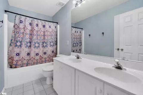 Bath - 7 Blanton Ln, Greer, SC 29650 photo 4 of 4
