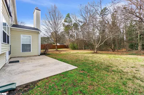 Exterior - 7 Blanton Ln, Greer, SC 29650 photo 5 of 7