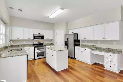 Kitchen - 7 Blanton Ln, Greer, SC 29650 photo 3 of 3