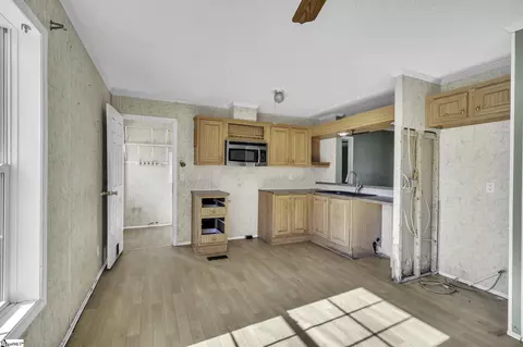 Kitchen - 524 Acker Rd, Belton, SC 29627 photo 1 of 1