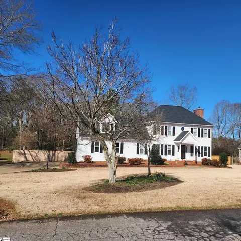 Exterior - 102 Camperdown Ct, Easley, SC 29642 photo 7 of 8