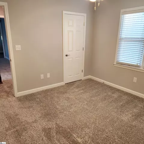 Bedroom - 102 Camperdown Ct, Easley, SC 29642 photo 3 of 4