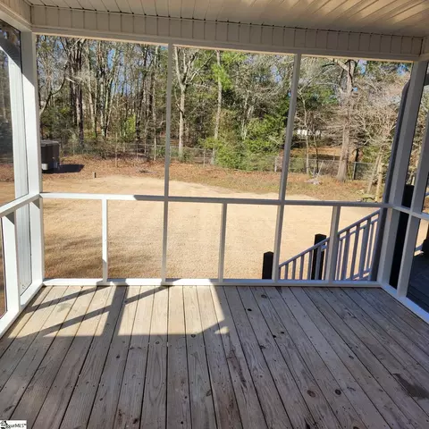 Exterior - 102 Camperdown Ct, Easley, SC 29642 photo 2 of 8