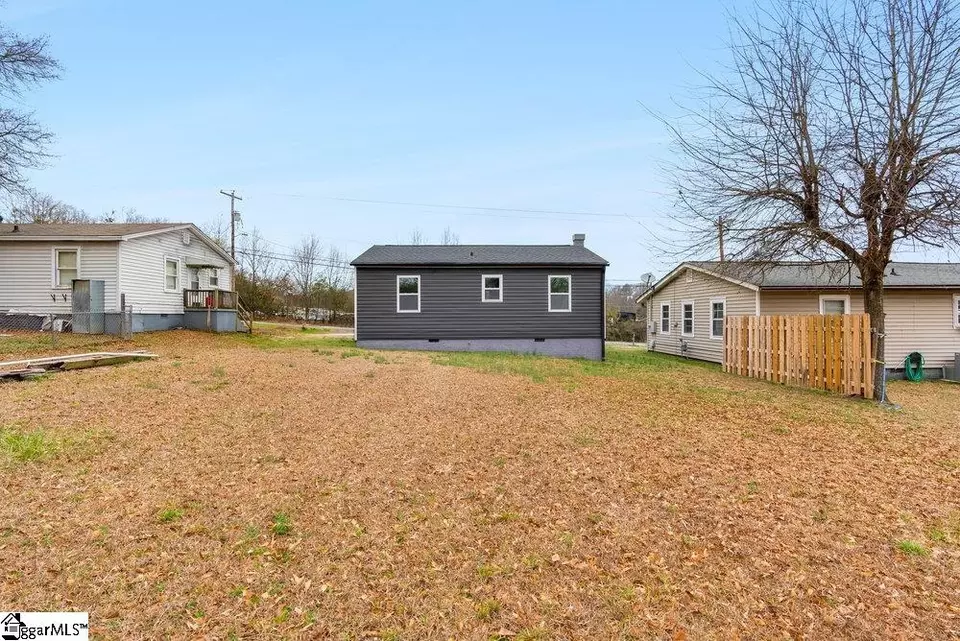 912 E 2nd Ave, Easley, SC 29640 28 Photos Movoto