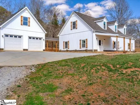 361 Hart Cut Rd, Marietta, SC 29661