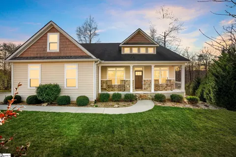 70 Setting Sun Ln, Travelers Rest, SC 29690