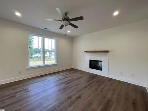 Living - 219 Amsterdam Rd, Easley, SC 29640 photo 1 of 3