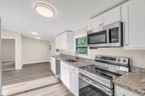 408 Clear Dawn Dr, Easley, SC 29640 photo 10