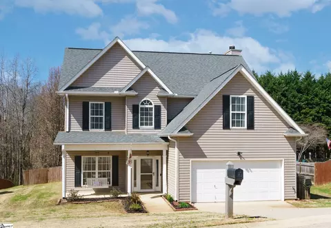 16 Catbriar Ct, Simpsonville, SC 29680