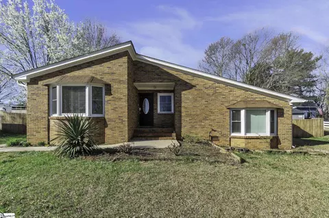 9 Colony Rd, Travelers Rest, SC 29690