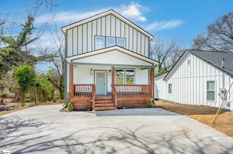 109 Sterling St, Greenville, SC 29601
