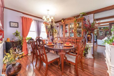 Dining - 12 Rolingreen Rd, Greer, SC 29651 photo 2 of 3