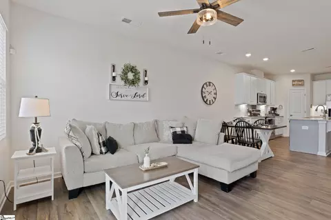 130 Aleppo Ln, Greer, SC 29651 photo 16