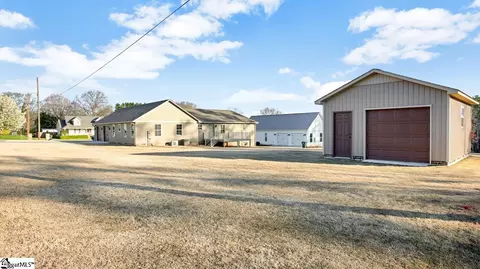 Exterior - 300 Harbin Ave, Greer, SC 29651 photo 7 of 7