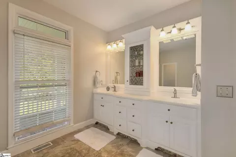 Bath - 304 Holborne Dr, Easley, SC 29642 photo 1 of 5