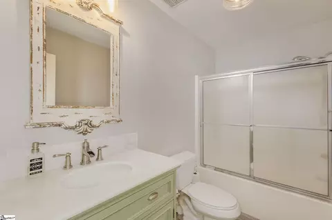 Bath - 304 Holborne Dr, Easley, SC 29642 photo 5 of 5