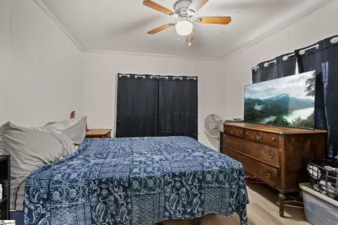 55 E Cork St, Ware Shoals, SC 29692 photo 9