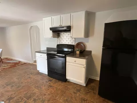Kitchen - 441 Hickory Dr, Startex, SC 29377 photo 3 of 5