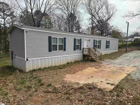 351 Shenandoah Dr, Easley, SC 29642