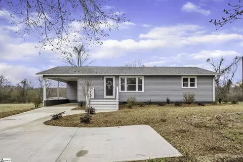 519 N B N Randolph Ave, Landrum, SC 29356