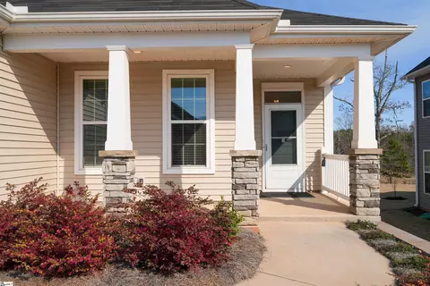 121 Sevan Ln, Easley, SC 29642 photo 5