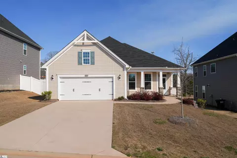 121 Sevan Ln, Easley, SC 29642