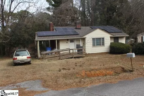 9 S Beaver Ln, Greenville, SC 29605
