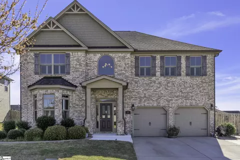 105 Foxhill Dr, Simpsonville, SC 29681