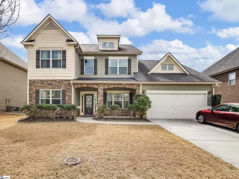 327 Bridge Crossing Dr, Simpsonville, SC 29681