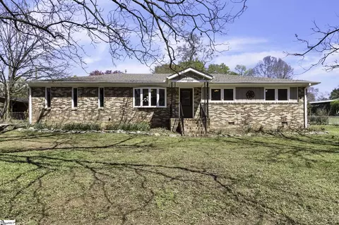3509 State Park Rd, Greenville, SC 29609