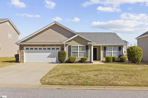 24 Whitethorn Ln, Greenville, SC 29607