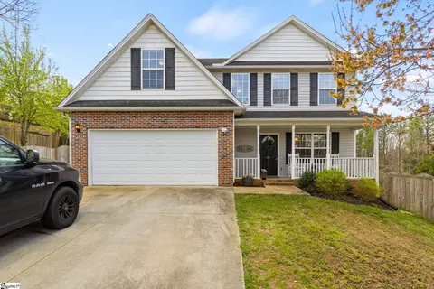 17 Catbriar Ct, Simpsonville, SC 29680