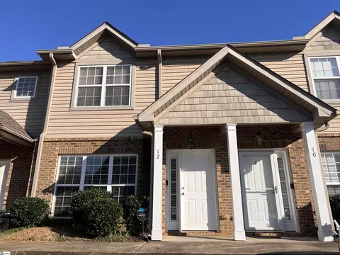 12 Amity Ln, Greenville, SC 29609
