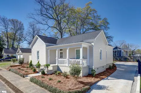 19 Mccall St, Greenville, SC 29601