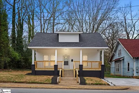 411 W Frederick St, Gaffney, SC 29341