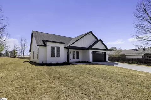 2533 Mays Bridge Rd, Greer, SC 29651 photo 3