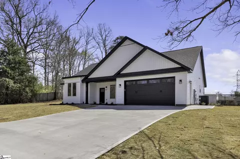 2533 Mays Bridge Rd, Greer, SC 29651 photo 2