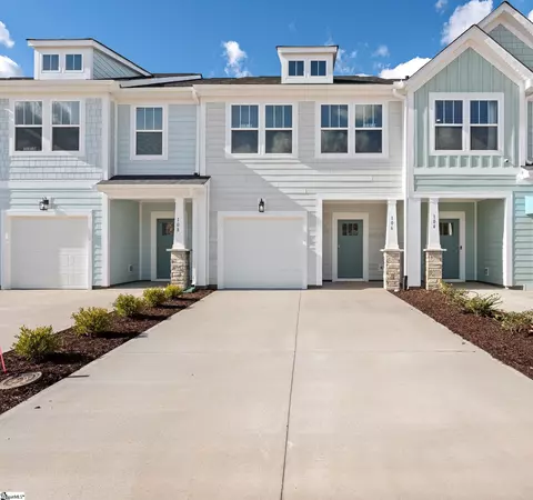 106 Cobden Ct, Fountain Inn, SC 29644