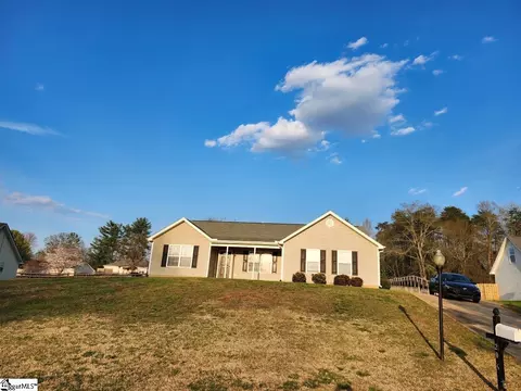 205 Bitternut Ln, Taylors, SC 29687