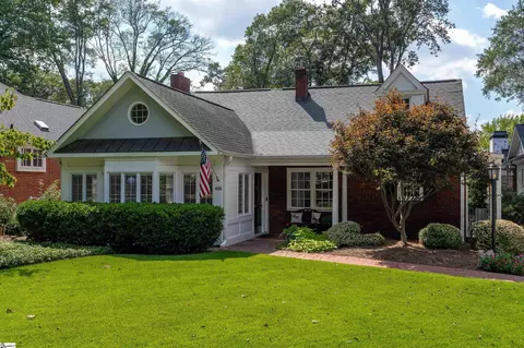 406 Mcdaniel Ave, Greenville, SC 29601