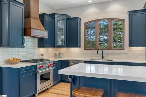 Kitchen - 355 Keowee Ave, Sunset, SC 29685 photo 2 of 5