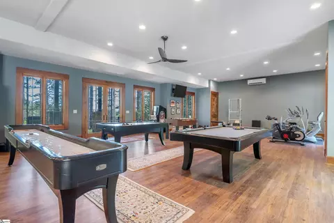 Dining - 355 Keowee Ave, Sunset, SC 29685 photo 2 of 2