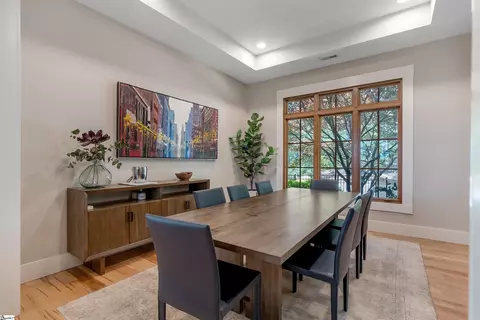Dining - 355 Keowee Ave, Sunset, SC 29685 photo 1 of 2