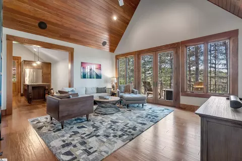 Living - 355 Keowee Ave, Sunset, SC 29685 photo 5 of 6