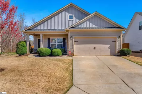 304 Rossmoor Ct, Duncan, SC 29334