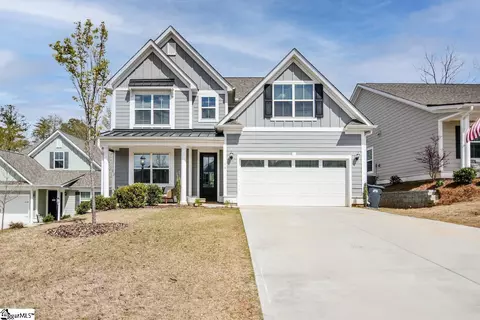 16 Byrnes Ln, Greenville, SC 29609