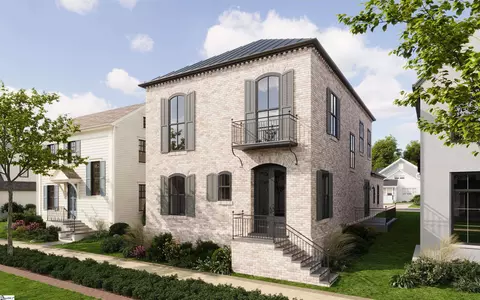 7 Belgard Dr, Greenville, SC 29615