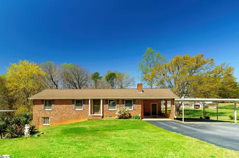 850 Forest St, Jonesville, SC 29353