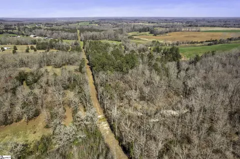 413 Tiny Mcconnell Rd, Iva, SC 29655 photo 9