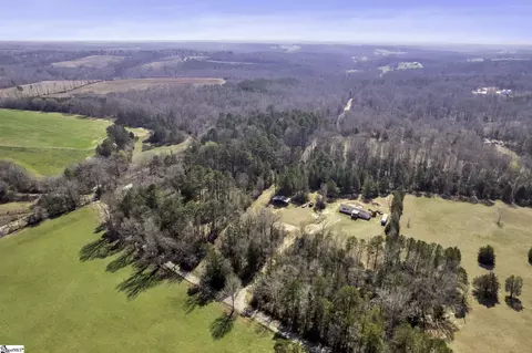 413 Tiny Mcconnell Rd, Iva, SC 29655 photo 2